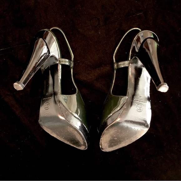 CHANEL AUTHENTIC SLINGBACK HEELS - Picture 8 of 9